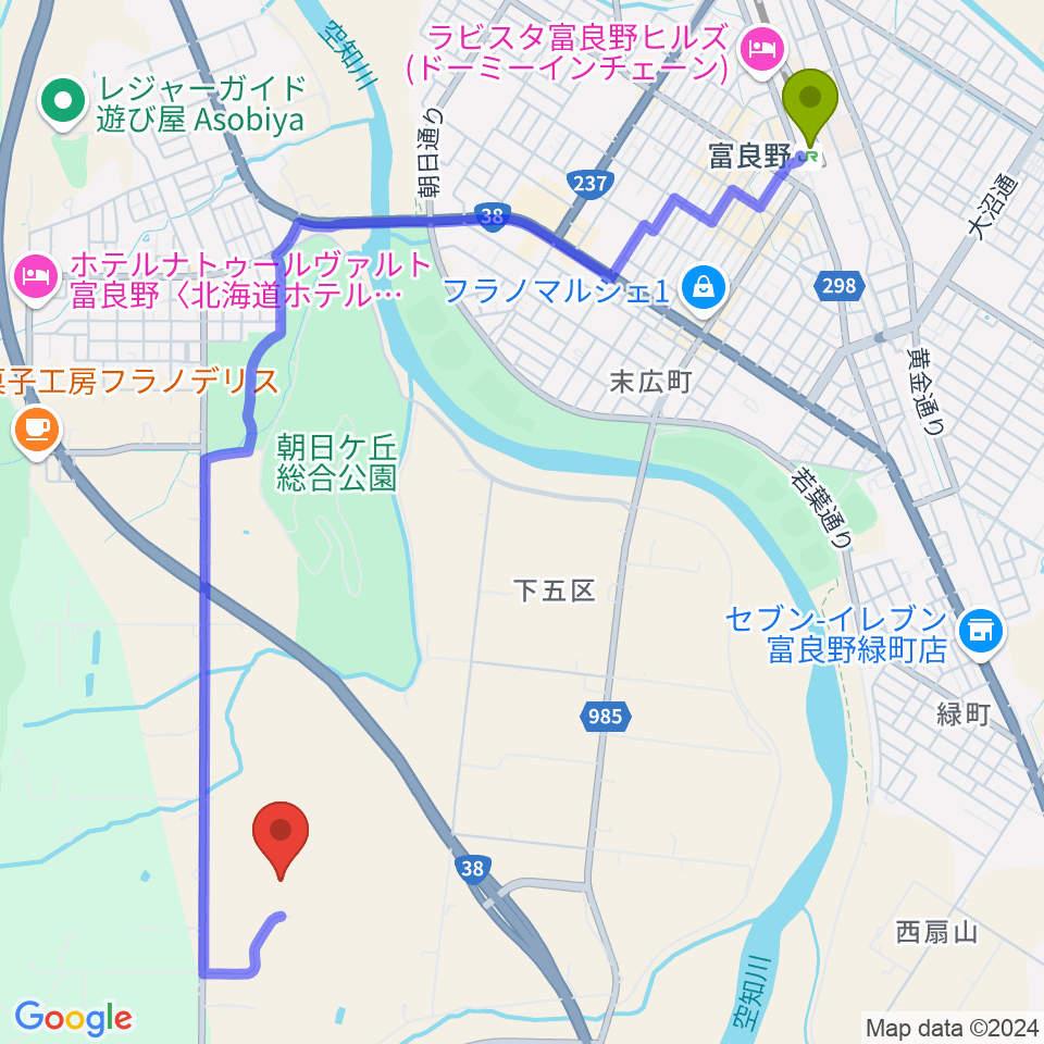 富良野演劇工場の最寄駅富良野駅からの徒歩ルート（約48分）地図