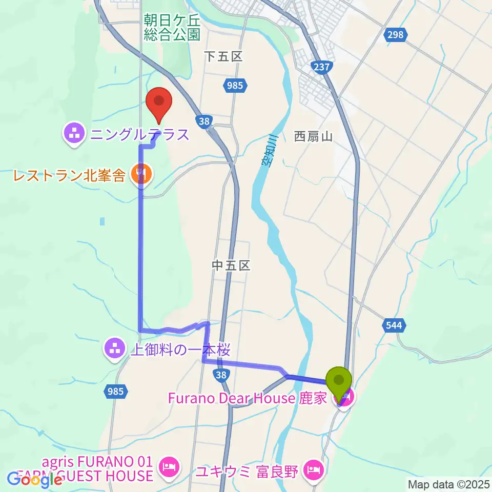 布部駅から富良野演劇工場へのルートマップ地図