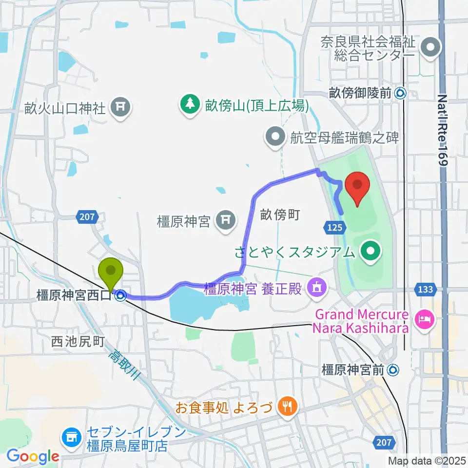 橿原神宮西口駅から橿原公苑陸上競技場へのルートマップ地図