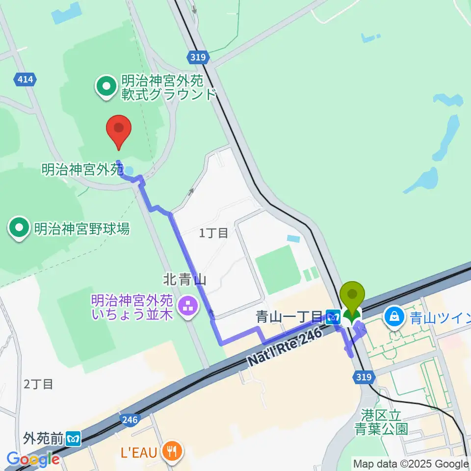 青山一丁目駅から明治神宮外苑軟式球場へのルートマップ地図